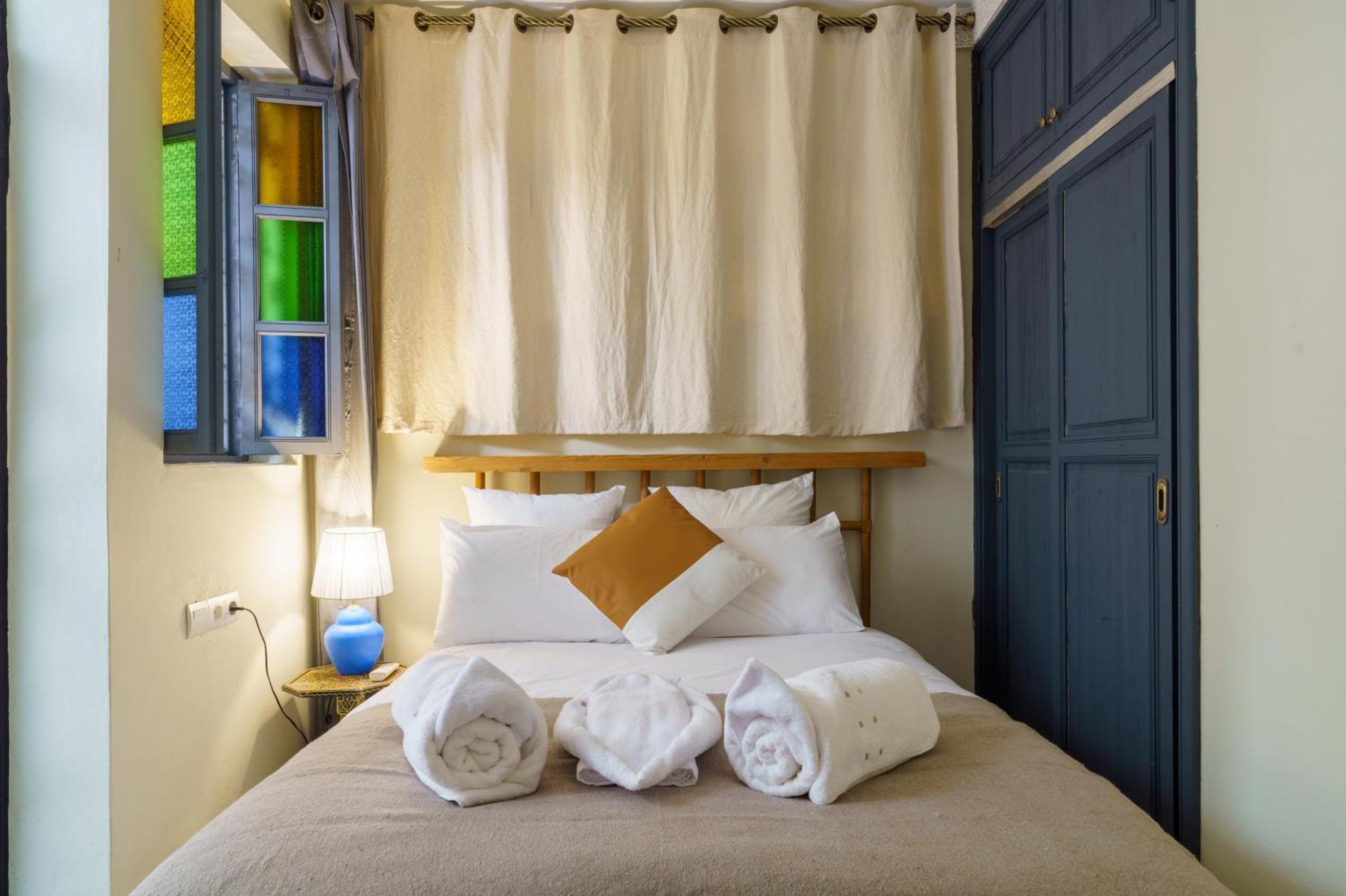 Riad 4 Chambres - Piscine & Petit Dejeuner Gratuit - Wifi Fibre Optique Marrakesh Ngoại thất bức ảnh